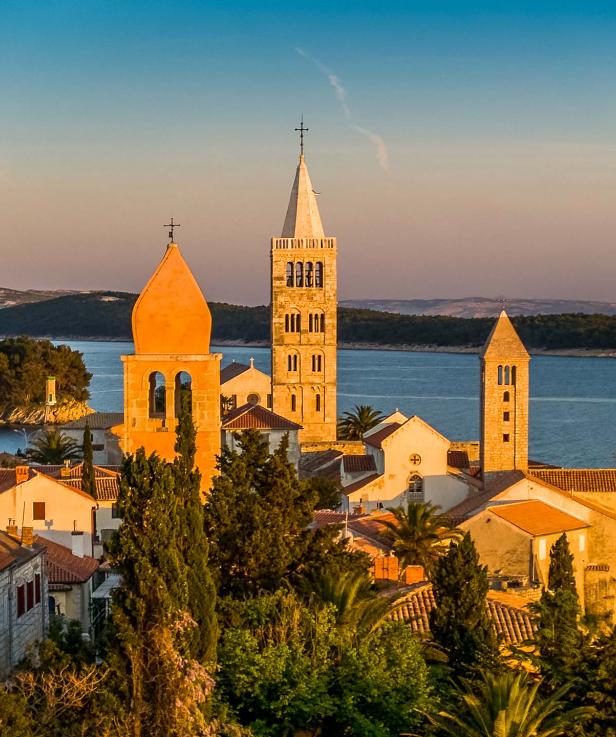 Povijest i znamenitosti otoka Raba